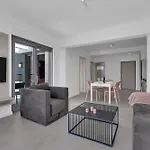 Beachfront Sea - Srzic ماكارسكا