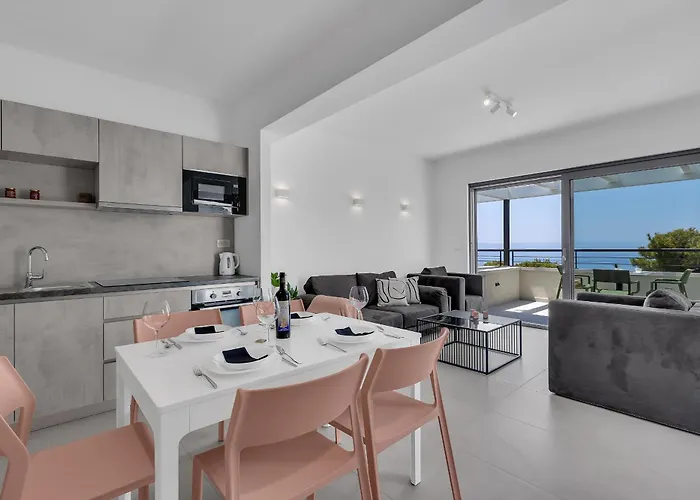 Beachfront Sea - Srzic Apartment Makarska